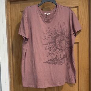 Maurices Dusty Rose Sunflower Tee